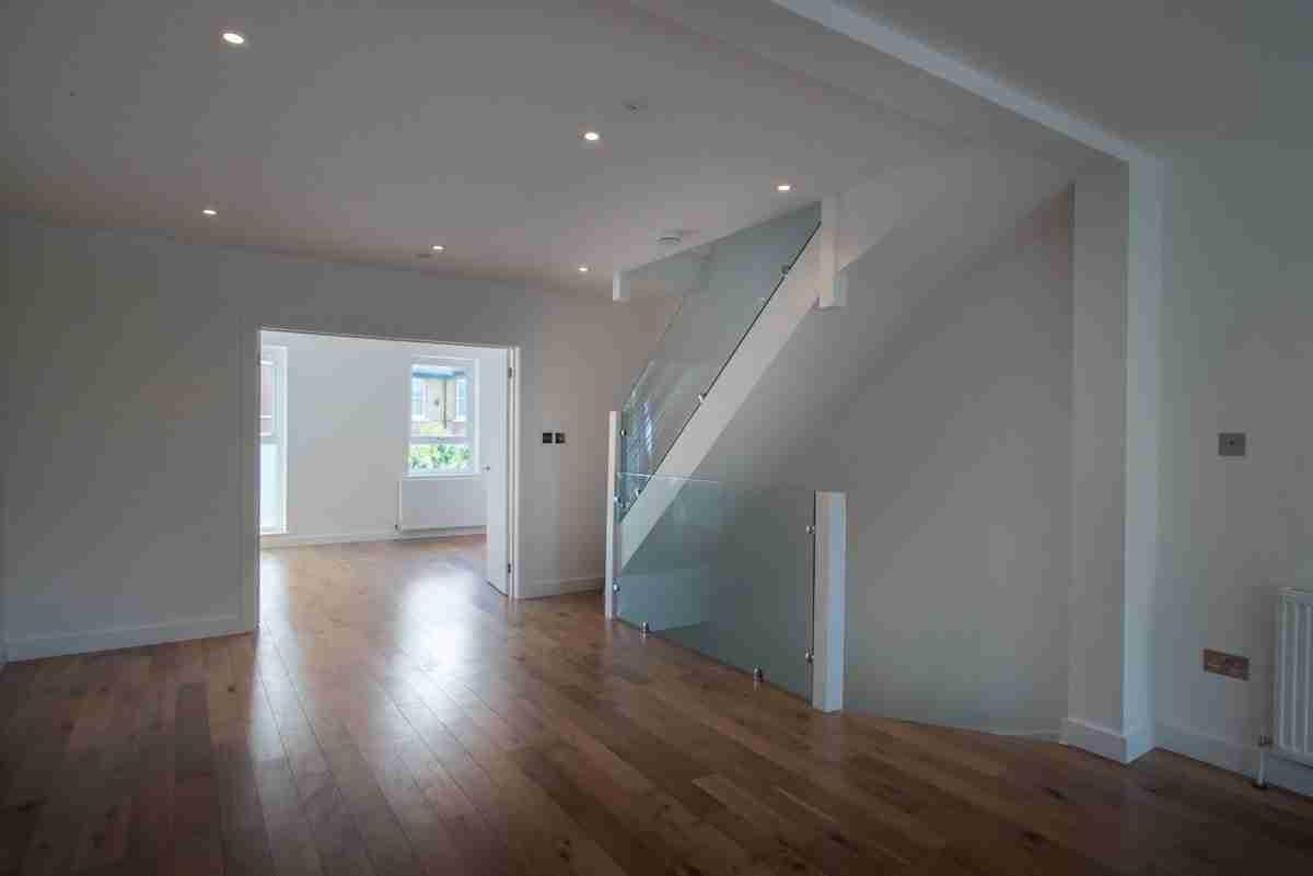 Howards Lane - Fulham (16)