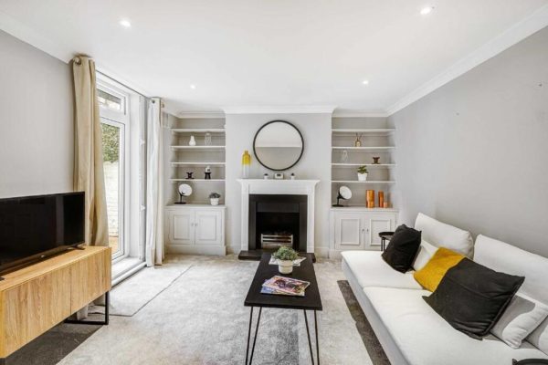 Chesson Road, West Kensington7