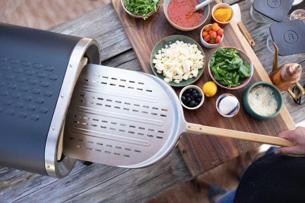 revolve-pizza-oven-AmoTX3VHIHQ-unsplash